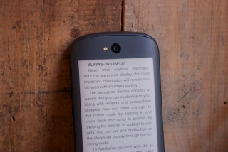 Illustration for article titled YotaPhone 2, análisis: por fin alguien hace algo diferente